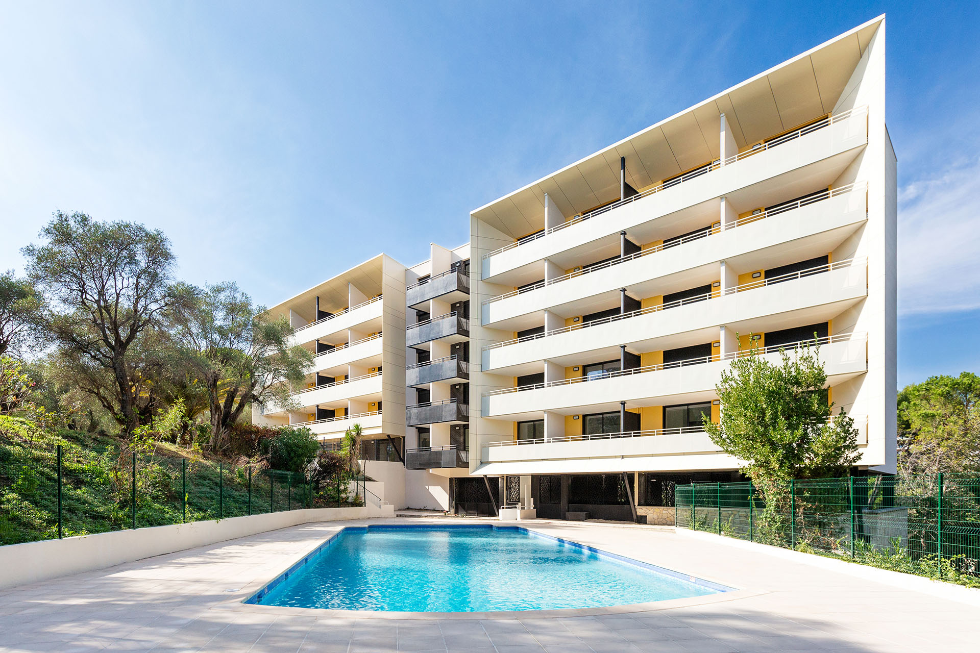 FANTASŸ DØGMA - Architectures - Lhenry Architecture - Cannes Horizon